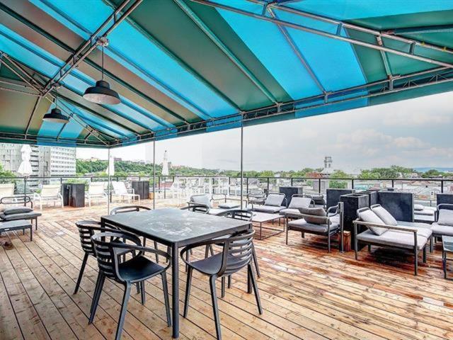 Penthouse On Charest - With Parking And Gym Apartamento Ciudad de Quebec Exterior foto